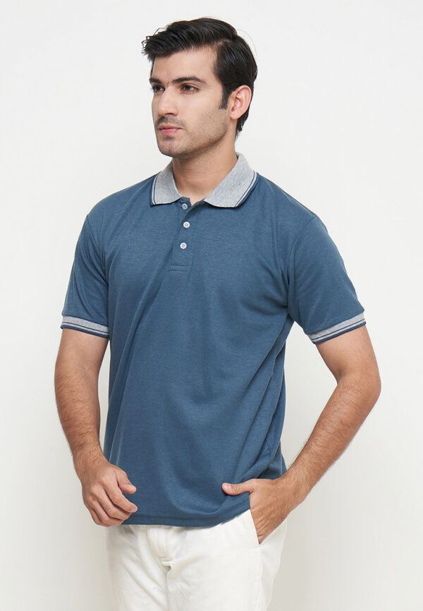 Polo Shirt Royal Blue - Motif - Kancing - Gambar 3